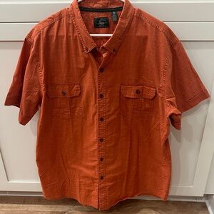 Bass Men's Rust Button Down Shirt